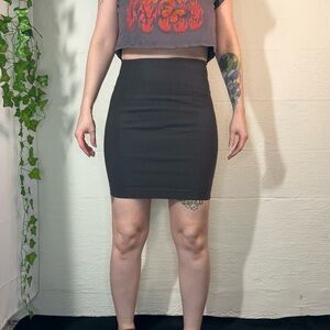 Dark gray vtg f21 skirt